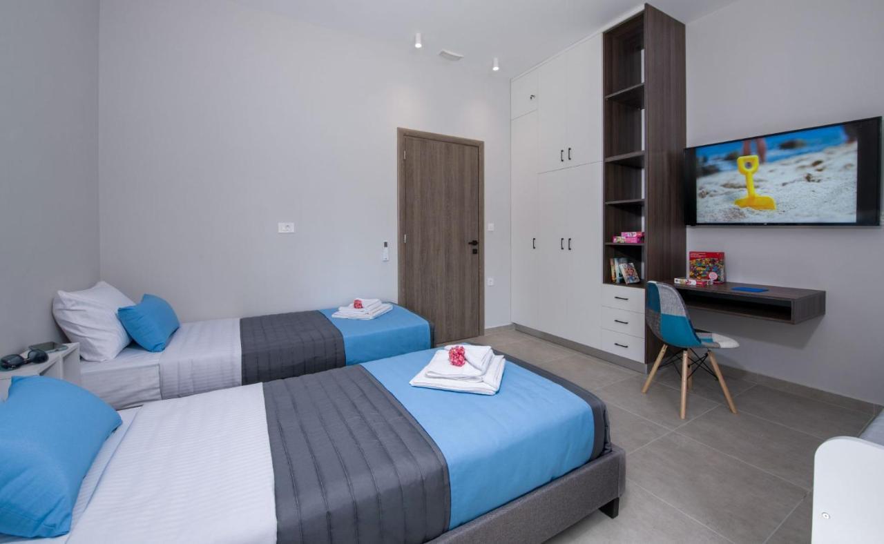 Luxury Villa Eva-Mari With Jacuzzi, 50M From The Beach Stalós Екстериор снимка