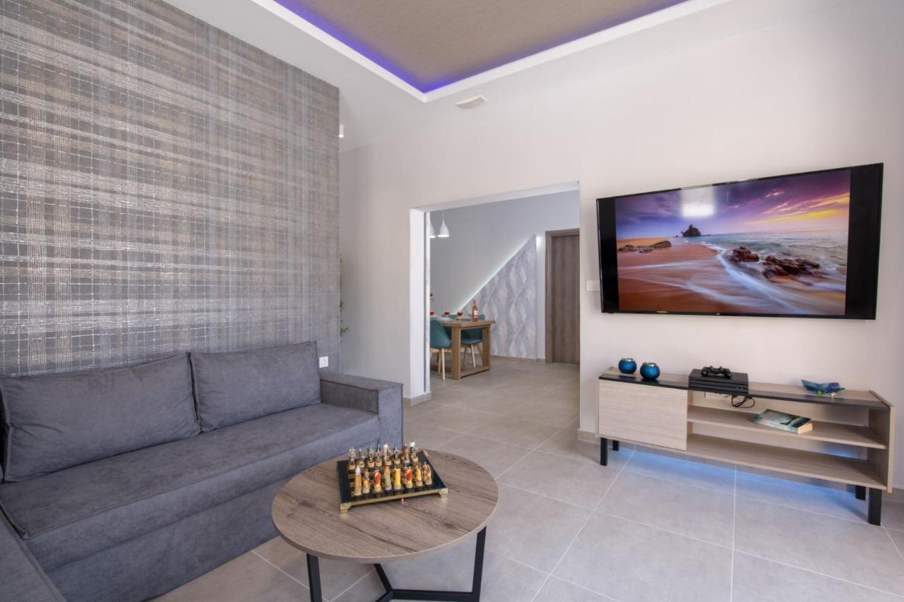 Luxury Villa Eva-Mari With Jacuzzi, 50M From The Beach Stalós Екстериор снимка