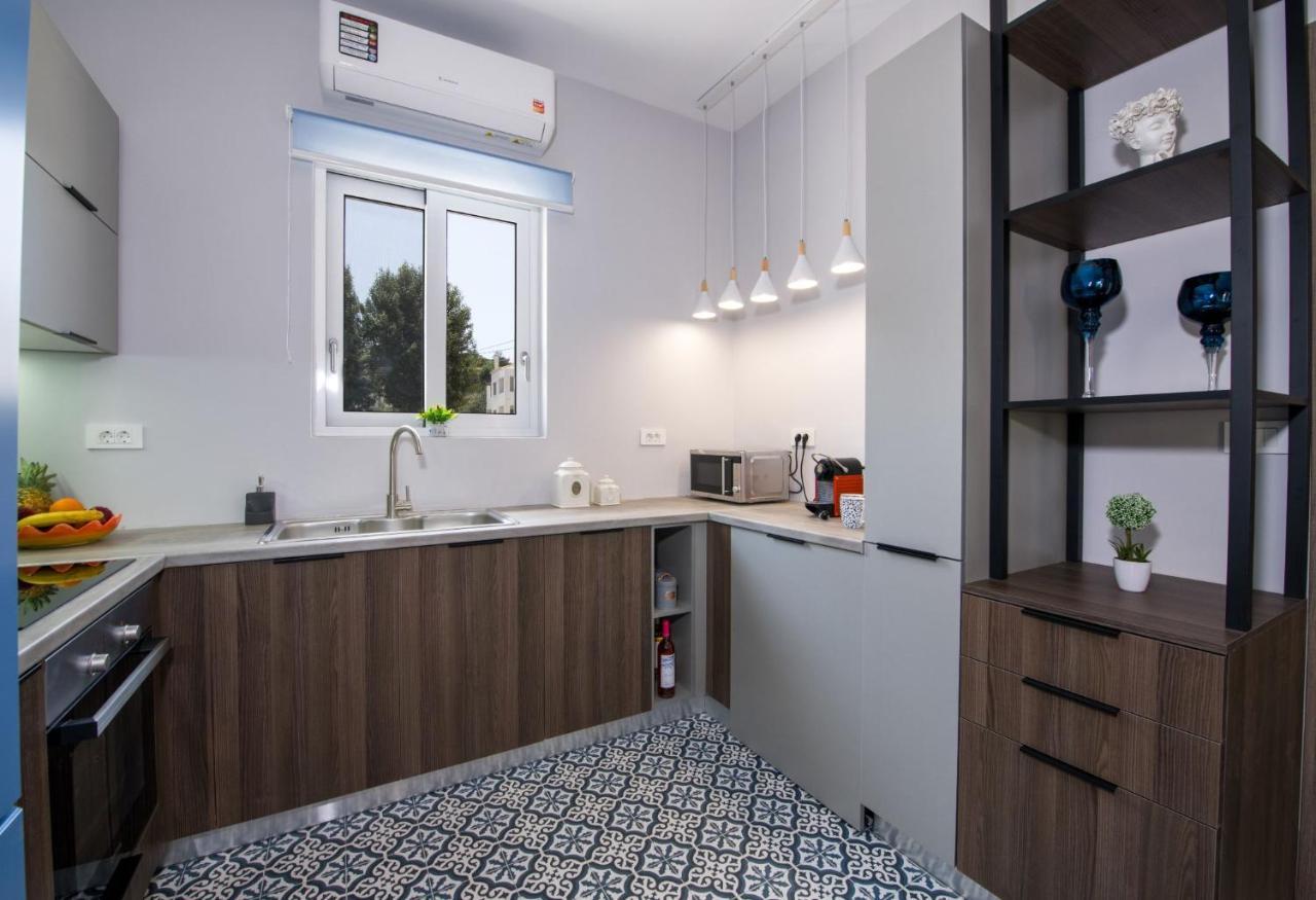 Luxury Villa Eva-Mari With Jacuzzi, 50M From The Beach Stalós Екстериор снимка