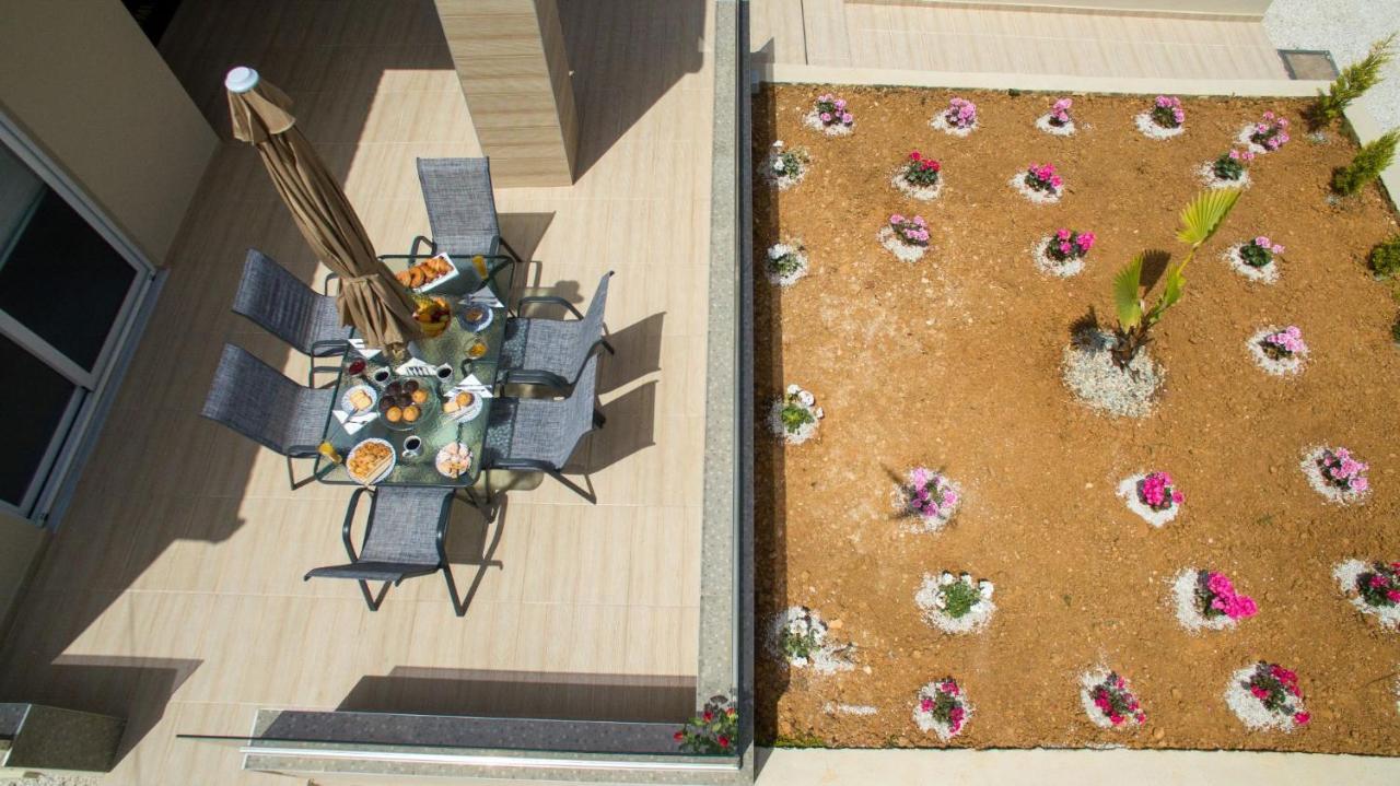Luxury Villa Eva-Mari With Jacuzzi, 50M From The Beach Stalós Екстериор снимка