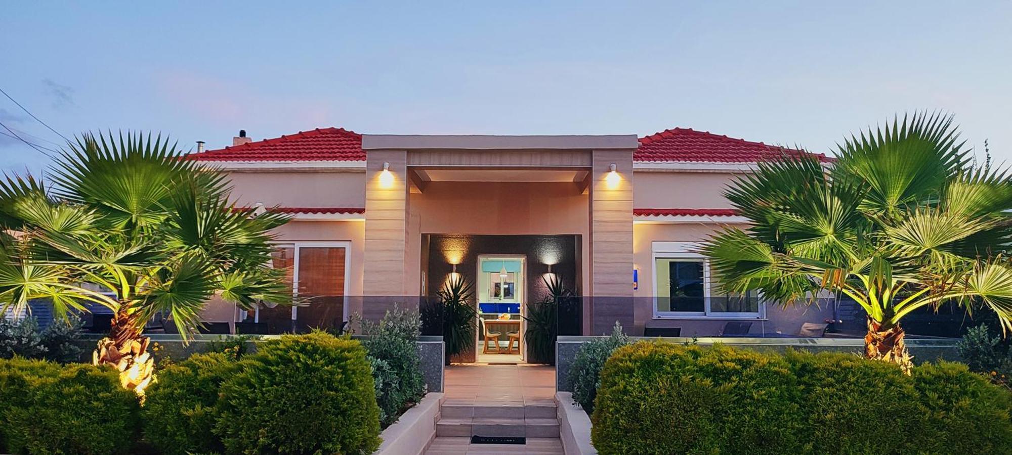 Luxury Villa Eva-Mari With Jacuzzi, 50M From The Beach Stalós Екстериор снимка